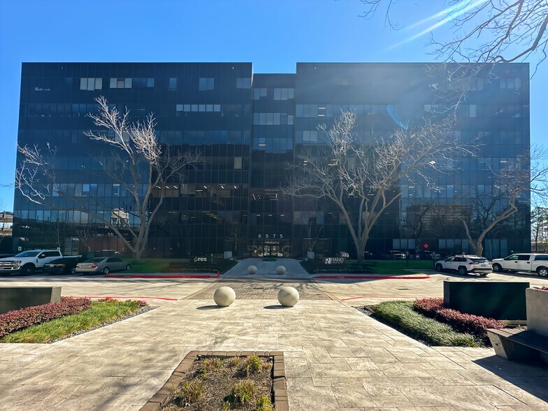 6575 West Loop South, Bellaire, TX à louer - Photo intérieure – Image 2 sur 17