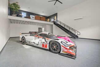 Plus de détails pour 4477 34th Ave, Cincinnati, OH - Spécialisé à vendre