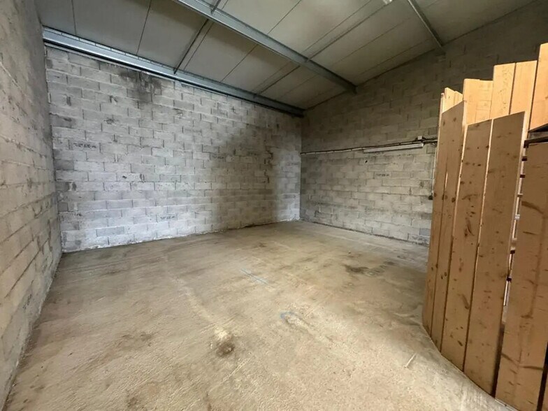 Local d’activités dans Lespinasse à louer - Photo intérieure – Image 3 sur 8