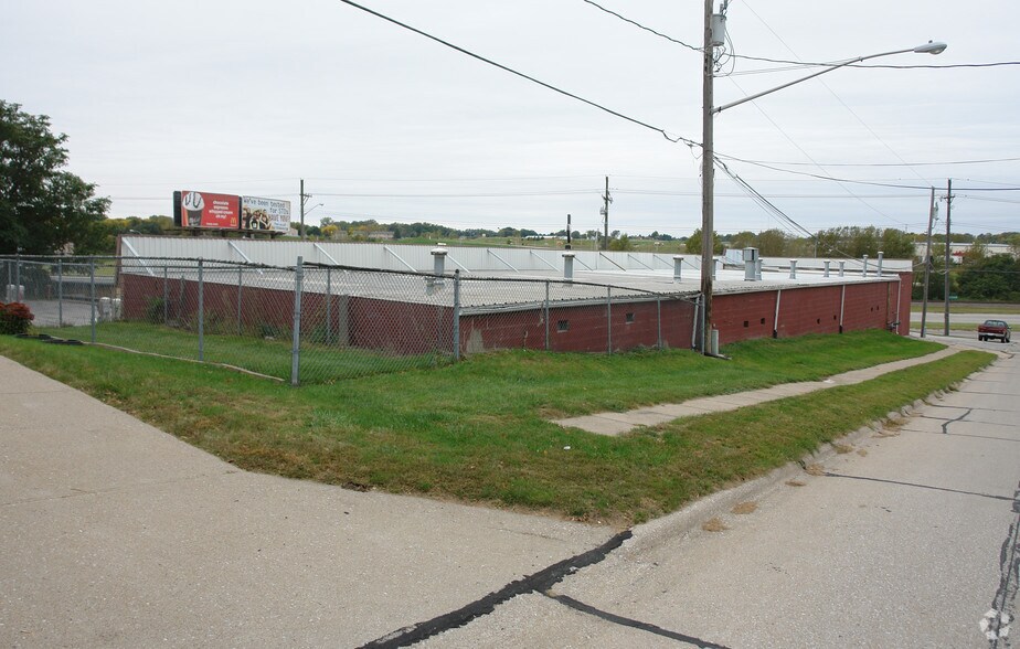 1419 Fort Crook Rd N, Bellevue, NE à vendre - Photo de l’immeuble – Image 2 sur 2