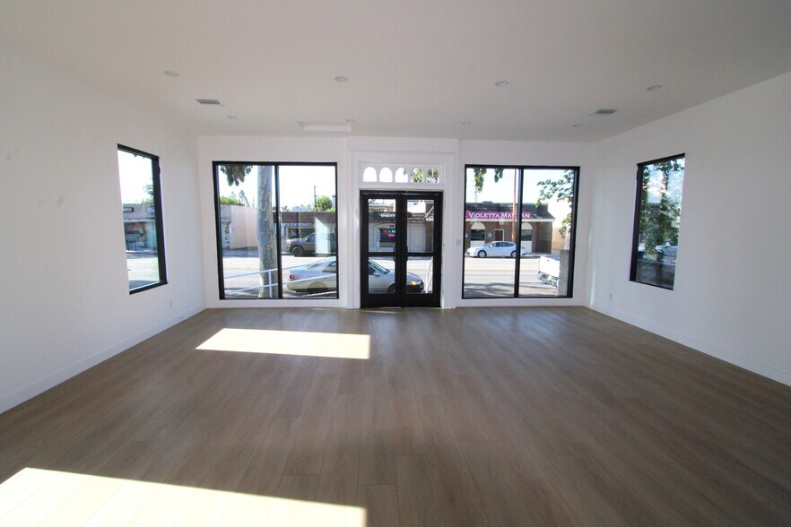 633 E Colorado St, Glendale, CA à vendre - Photo intérieure – Image 2 sur 10