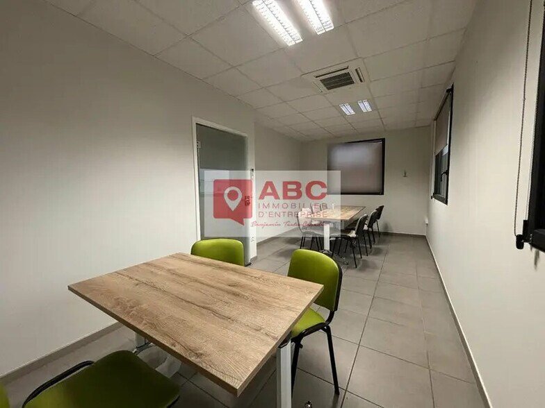 Bureau dans Perpignan à louer - Photo intérieure – Image 2 sur 8