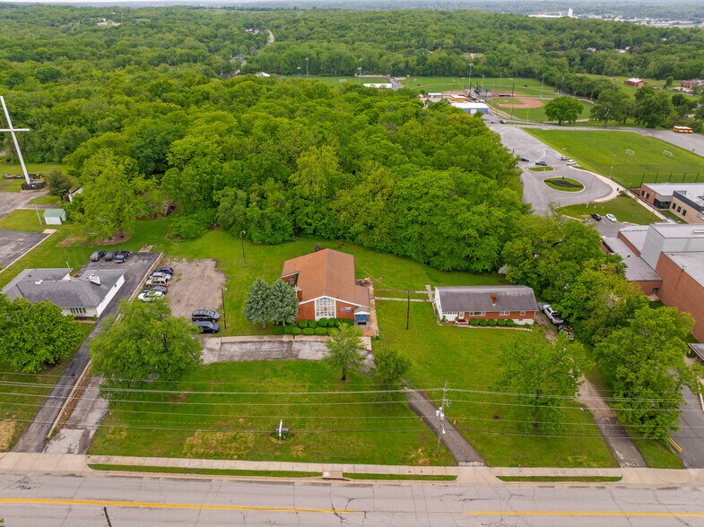 1424 S 55th St, Kansas City, KS à vendre - Photo de l’immeuble – Image 3 sur 79