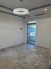 70 Mall Dr, Commack, NY à louer Photo intérieure– Image 1 sur 6
