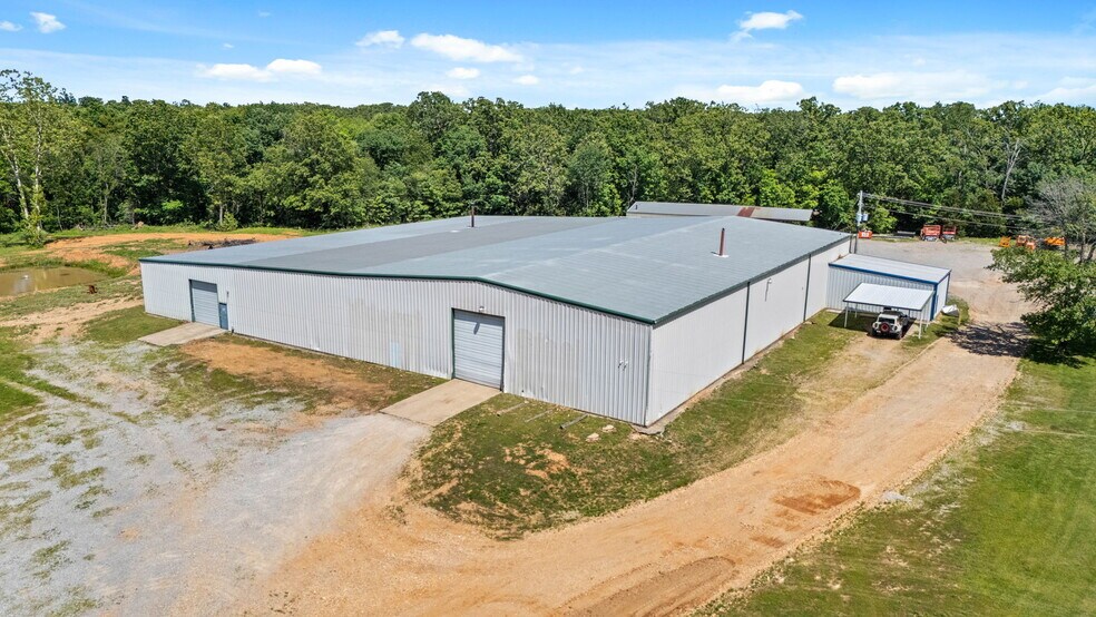 23044 Honey Creek Rd, Sulphur Springs, AR à vendre - Photo de l’immeuble – Image 3 sur 43