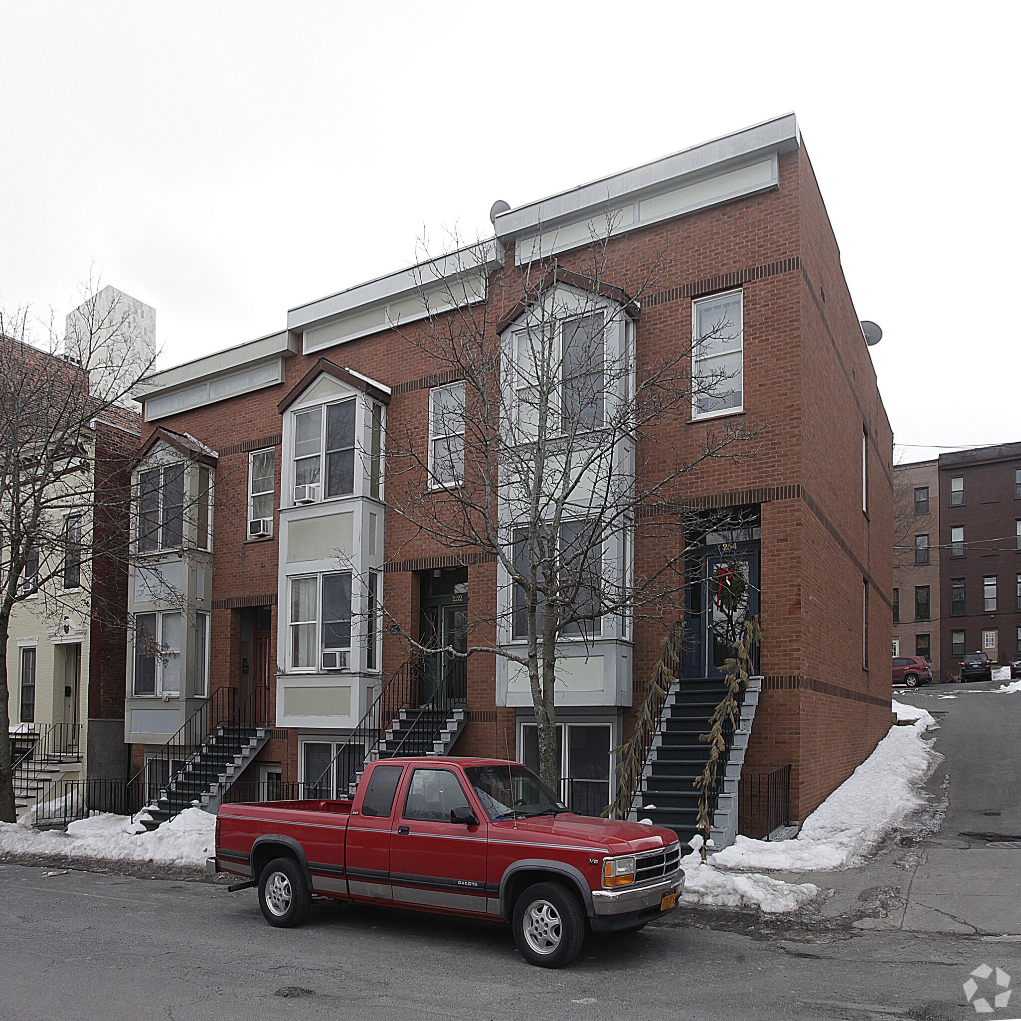 250-254 Hudson Ave, Albany, NY à vendre Photo principale– Image 1 sur 11