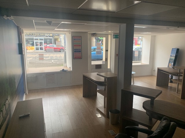 20 High St, Montrose à vendre - Photo intérieure – Image 3 sur 4