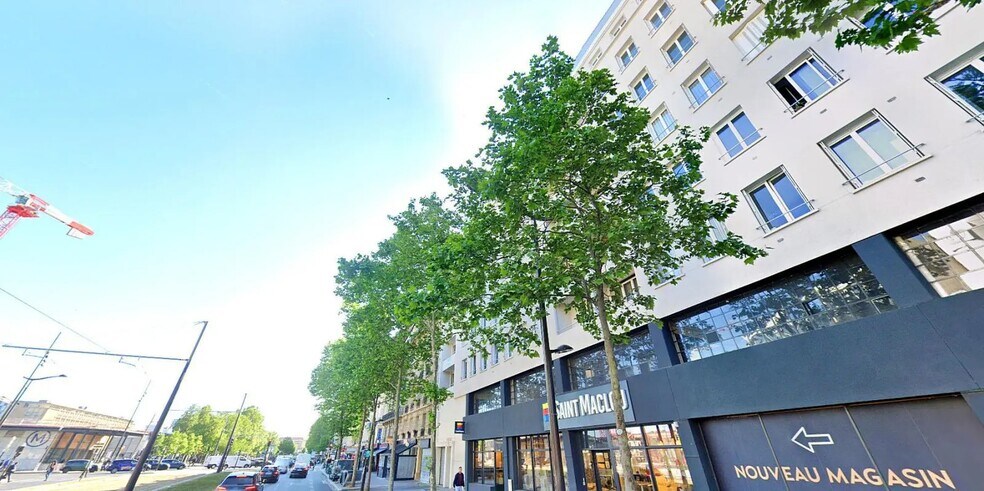 Bureau dans Paris à louer - Photo de l’immeuble – Image 2 sur 4