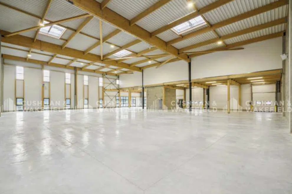 260 Rue De La Roche Taillée, Graveson à louer Photo intérieure– Image 1 sur 5