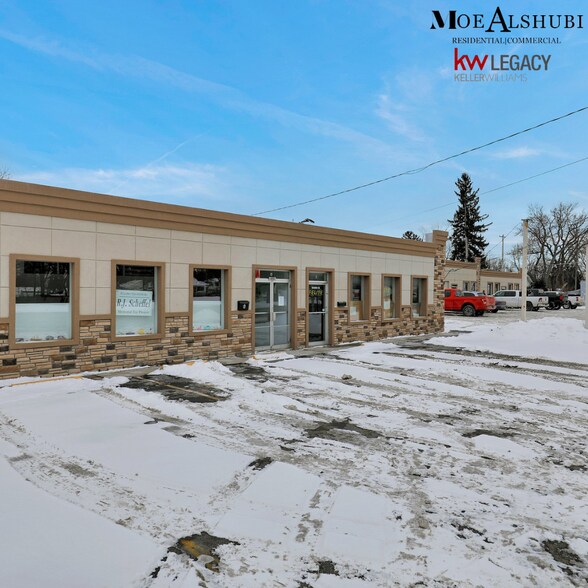 16991 S US Highway 27, Lansing, MI à louer - Photo de l’immeuble – Image 2 sur 4