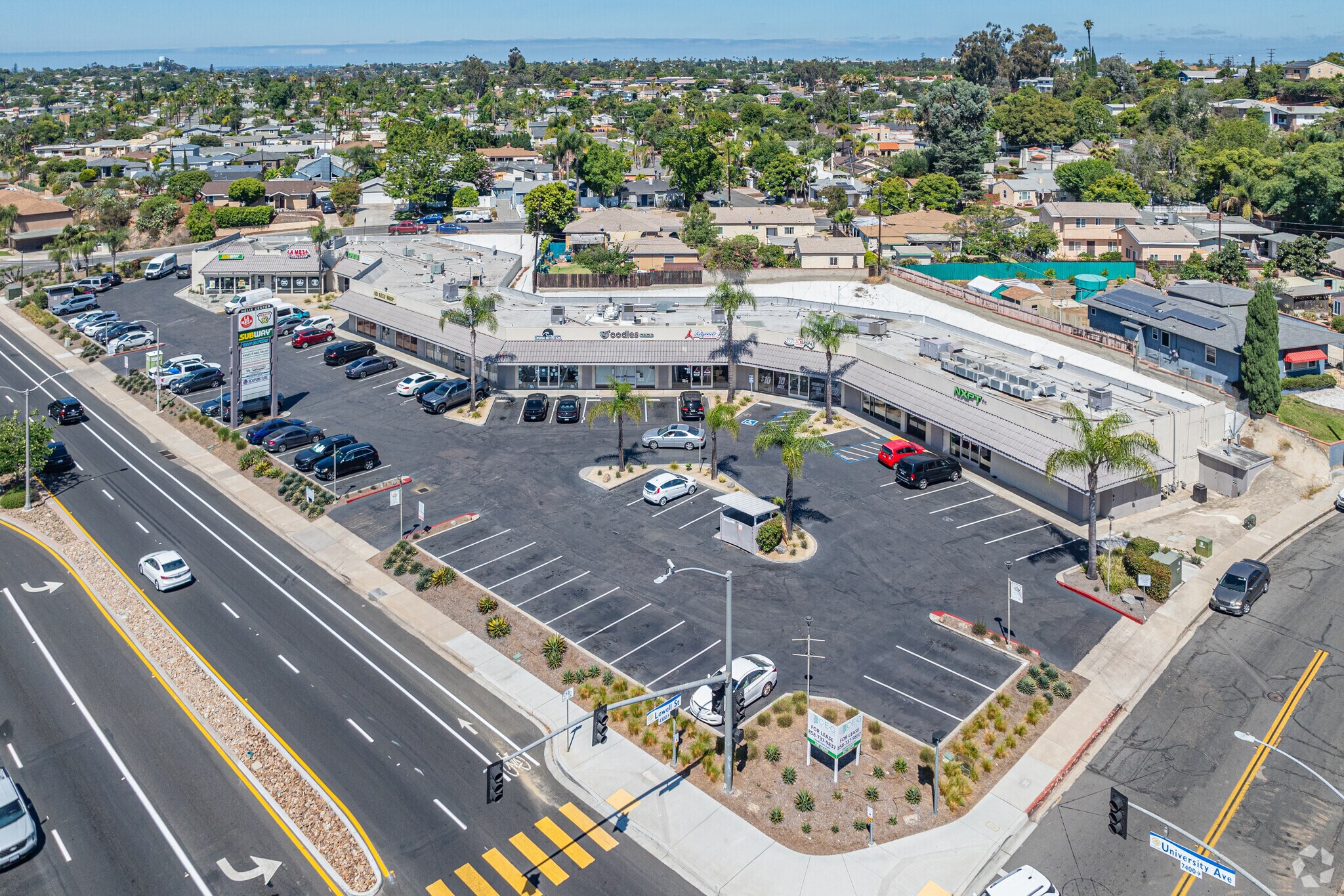 7404-7450 University Ave, La Mesa, CA à louer Aérien– Image 1 sur 5