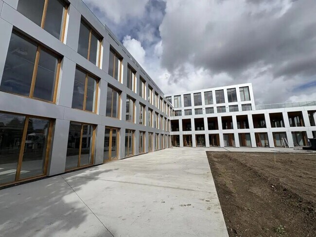 Plus de détails pour 25 Rue Harald Stammbach, Wasquehal - Bureau à louer