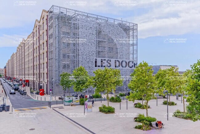 Plus de détails pour Bureau à louer