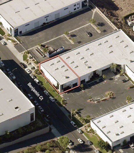 235 Benjamin Dr, Corona, CA à louer - Aérien – Image 2 sur 2