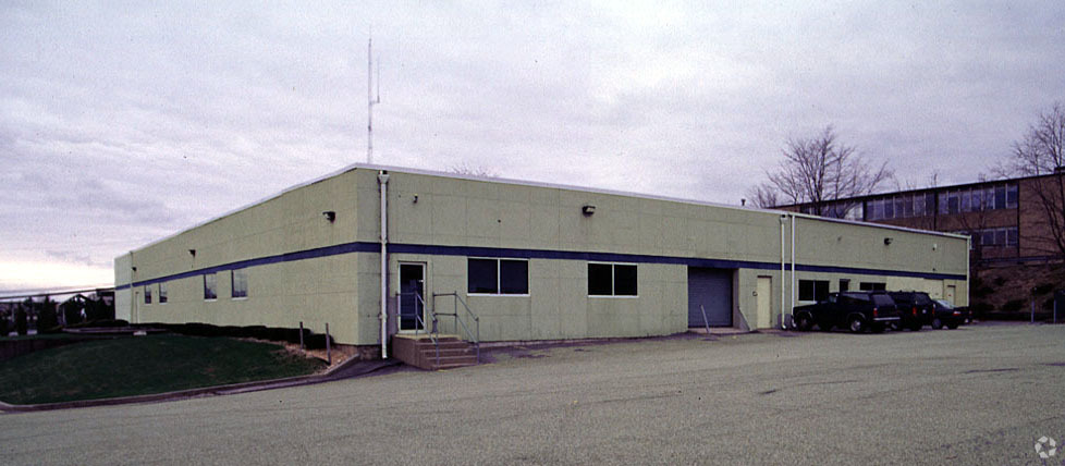 151 Fairchild Ave, Plainview, NY à louer - Autre – Image 3 sur 7