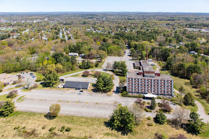 30 Chase Ave, Waterville, ME à vendre - Photo de l’immeuble – Image 3 sur 6