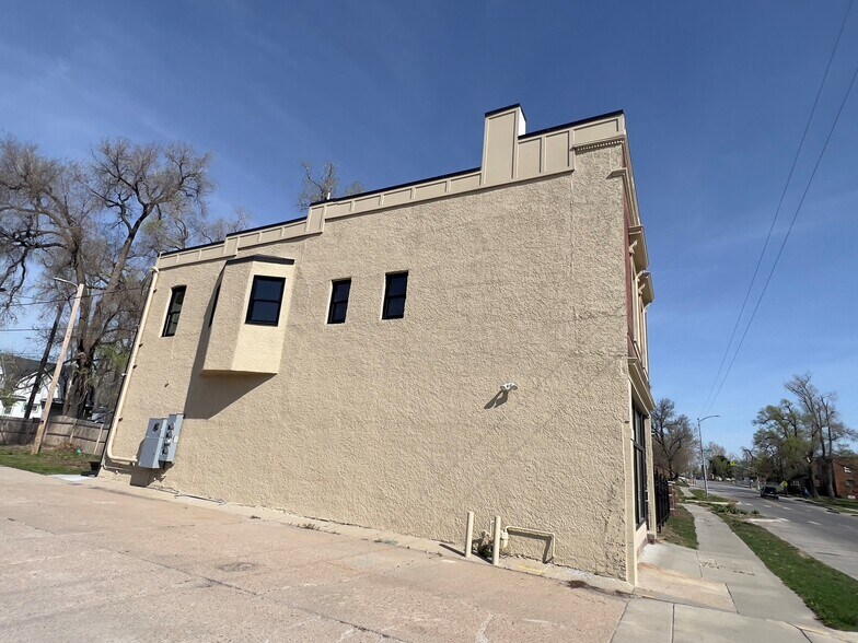 3116 N 24th St, Omaha, NE à louer - Photo de l’immeuble – Image 3 sur 7