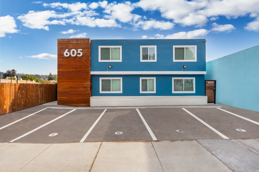 605 San Pablo Ave, Albany, CA à vendre - Photo de l’immeuble – Image 1 sur 15