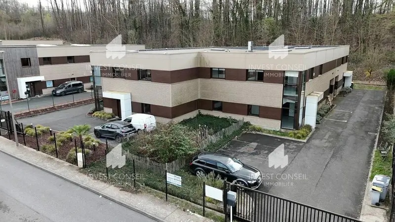 6 Rue Philippe Seguin, Franconville à louer - Photo de l’immeuble – Image 1 sur 11