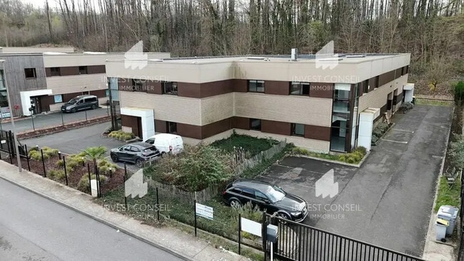 Plus de détails pour 6 Rue Philippe Seguin, Franconville - Local d'activités à louer