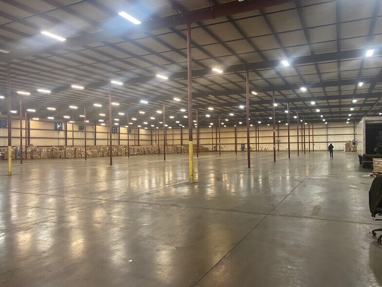 10 Industrial Dr, Dyer, TN à louer - Photo intérieure – Image 3 sur 3