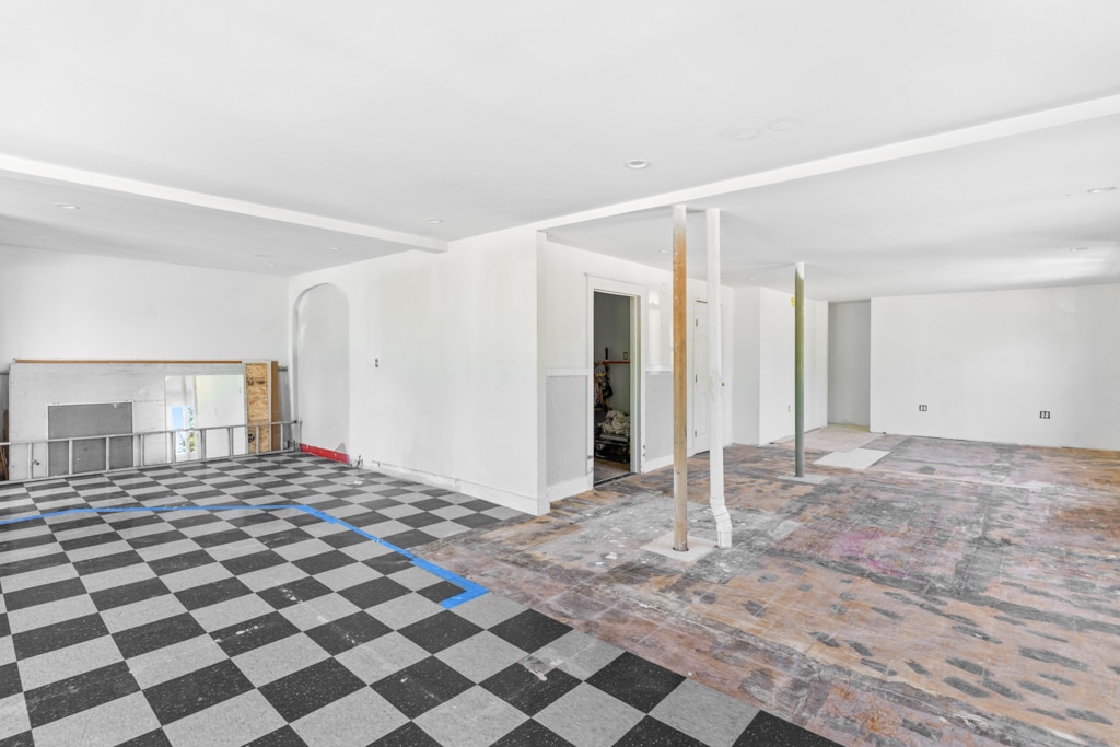 736 Forest Ave, Portland, ME à vendre Photo intérieure– Image 1 sur 14