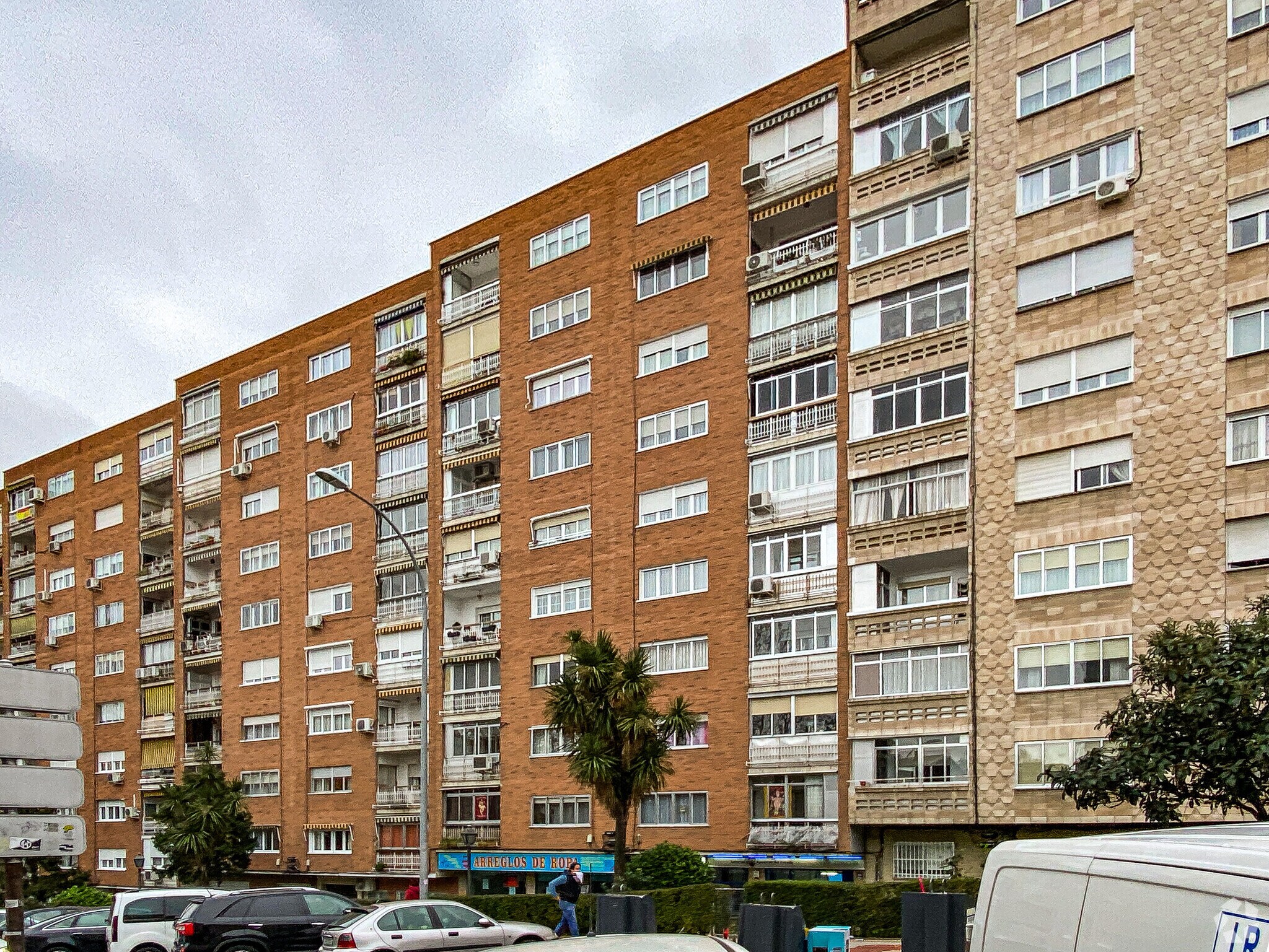 Immeuble residentiel dans Alcorcón, Madrid à vendre Photo de l’immeuble– Image 1 sur 2