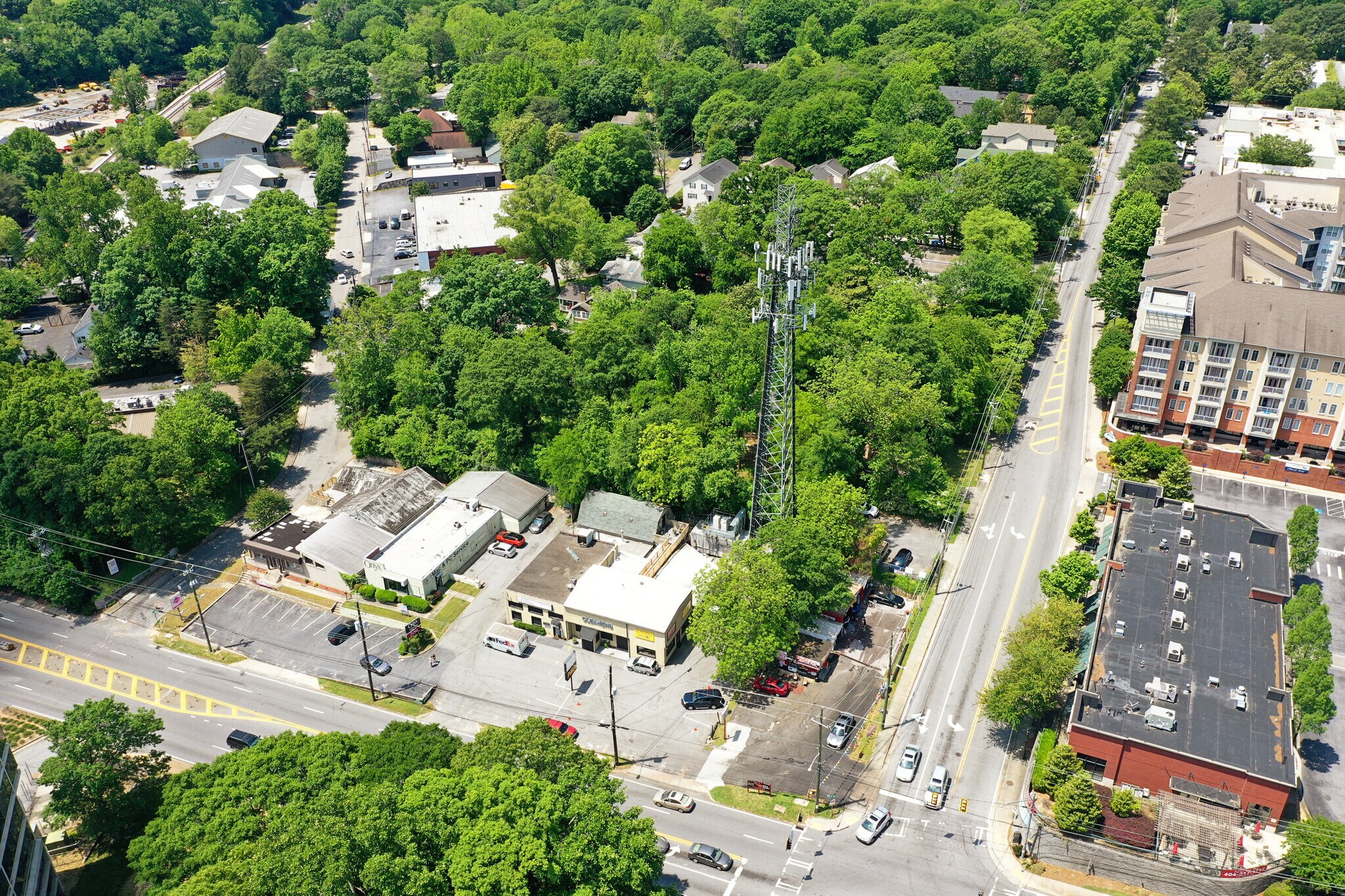 1650 Northside Dr NW, Atlanta, GA à vendre Photo principale– Image 1 sur 5