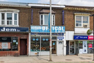 Plus de détails pour 2666 Danforth Ave, Toronto, ON - Local commercial à vendre