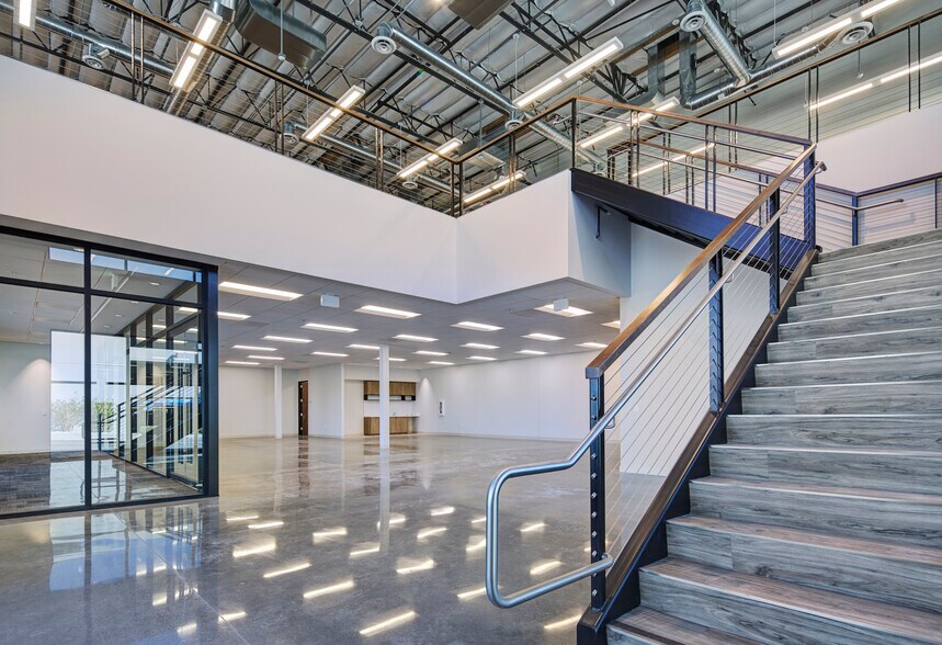 6950 Tujunga Ave, North Hollywood, CA à louer - Photo de l’immeuble – Image 2 sur 3
