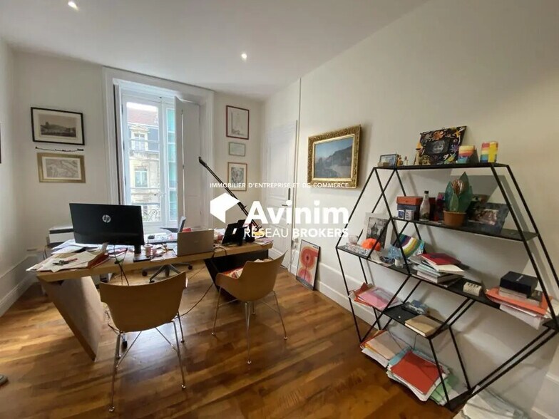 Bureau dans Grenoble à vendre - Photo intérieure – Image 3 sur 18