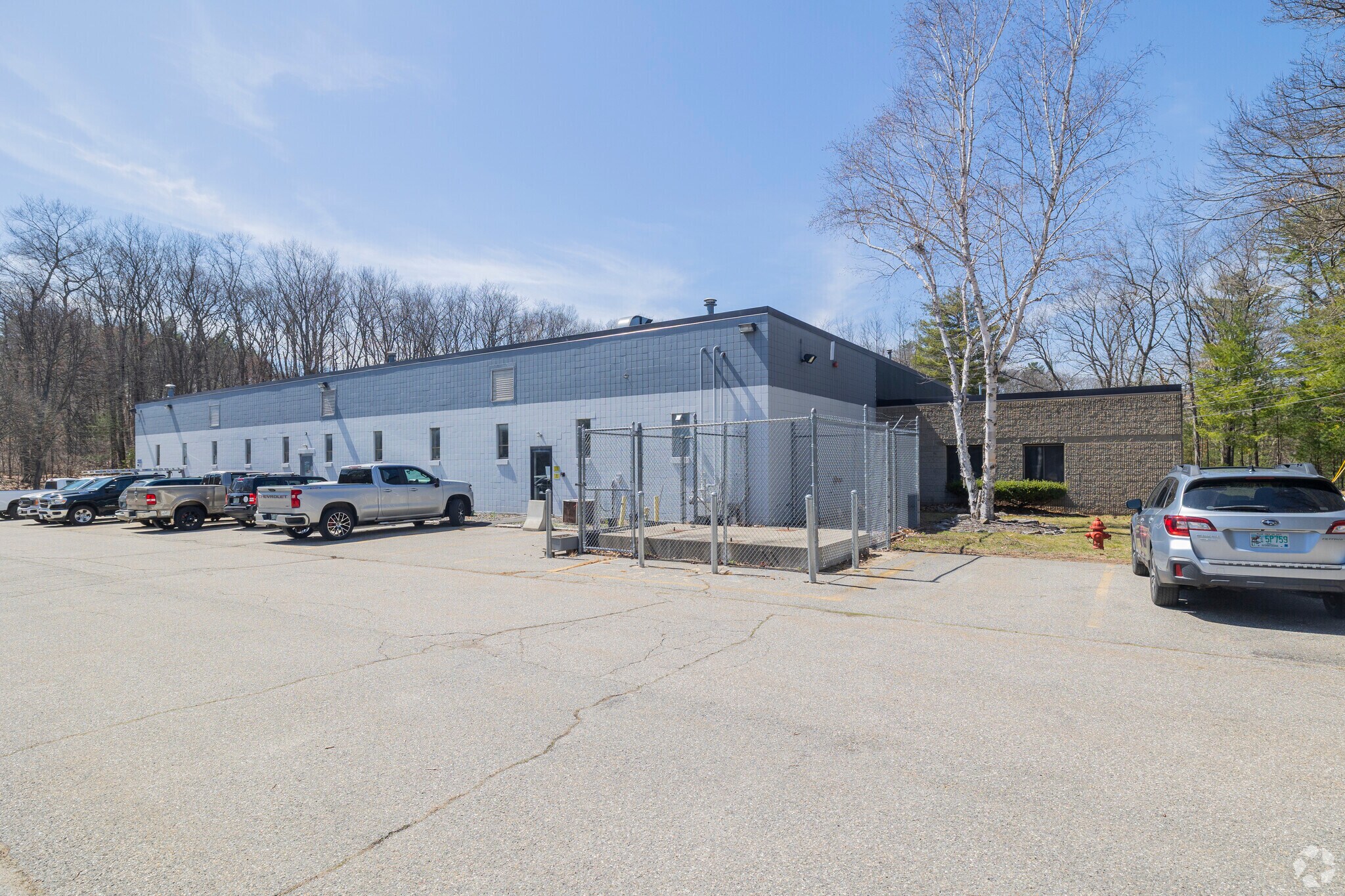 104 Perimeter Rd, Nashua, NH à vendre Photo de l’immeuble– Image 1 sur 13