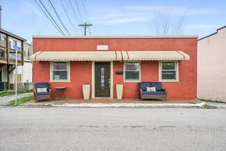 Plus de détails pour 11 W Rhea St, Sparta, TN - Bureau à vendre