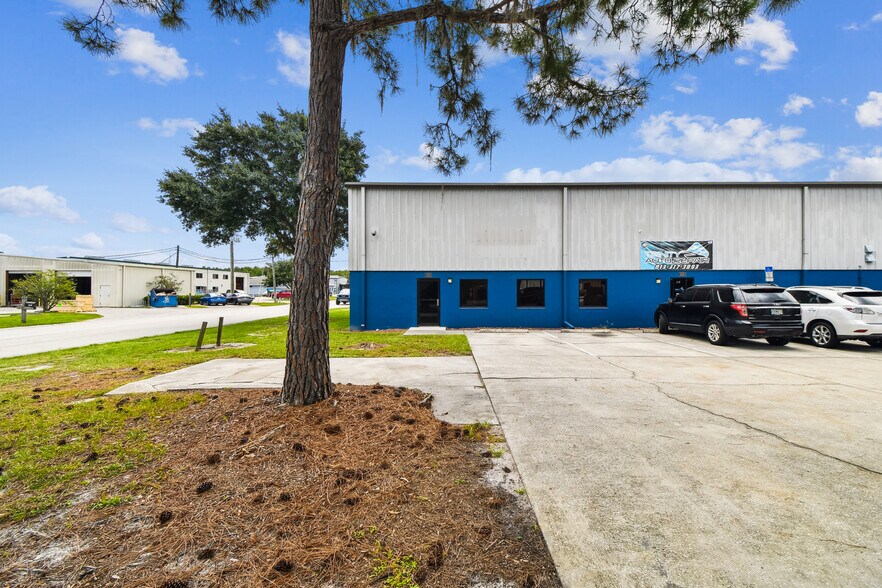 2512 Success Dr, Odessa, FL à louer - Photo de l’immeuble – Image 3 sur 22