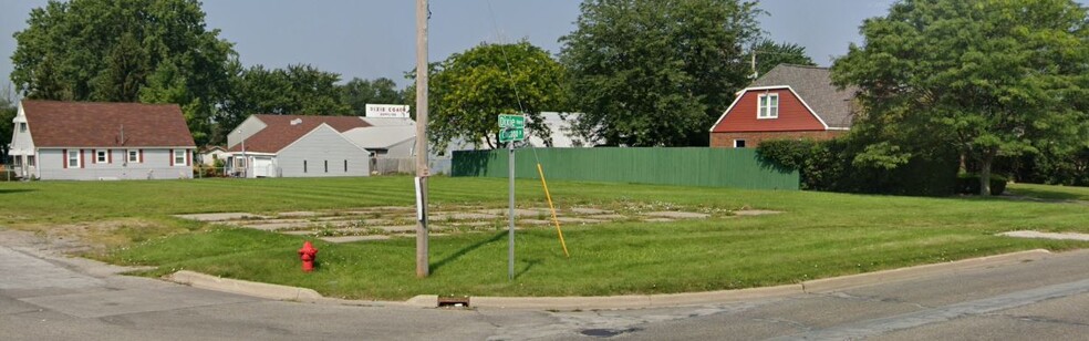 4184 Dixie Hwy, Saginaw, MI à vendre - Photo de l’immeuble – Image 2 sur 3