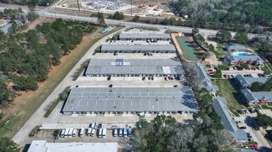 1300 S Frazier St, Conroe, TX à louer Photo intérieure– Image 1 sur 16