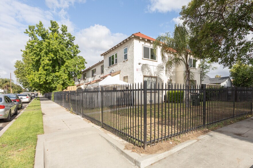 734 W Virginia St, San Bernardino, CA à vendre - Photo de l’immeuble – Image 2 sur 24