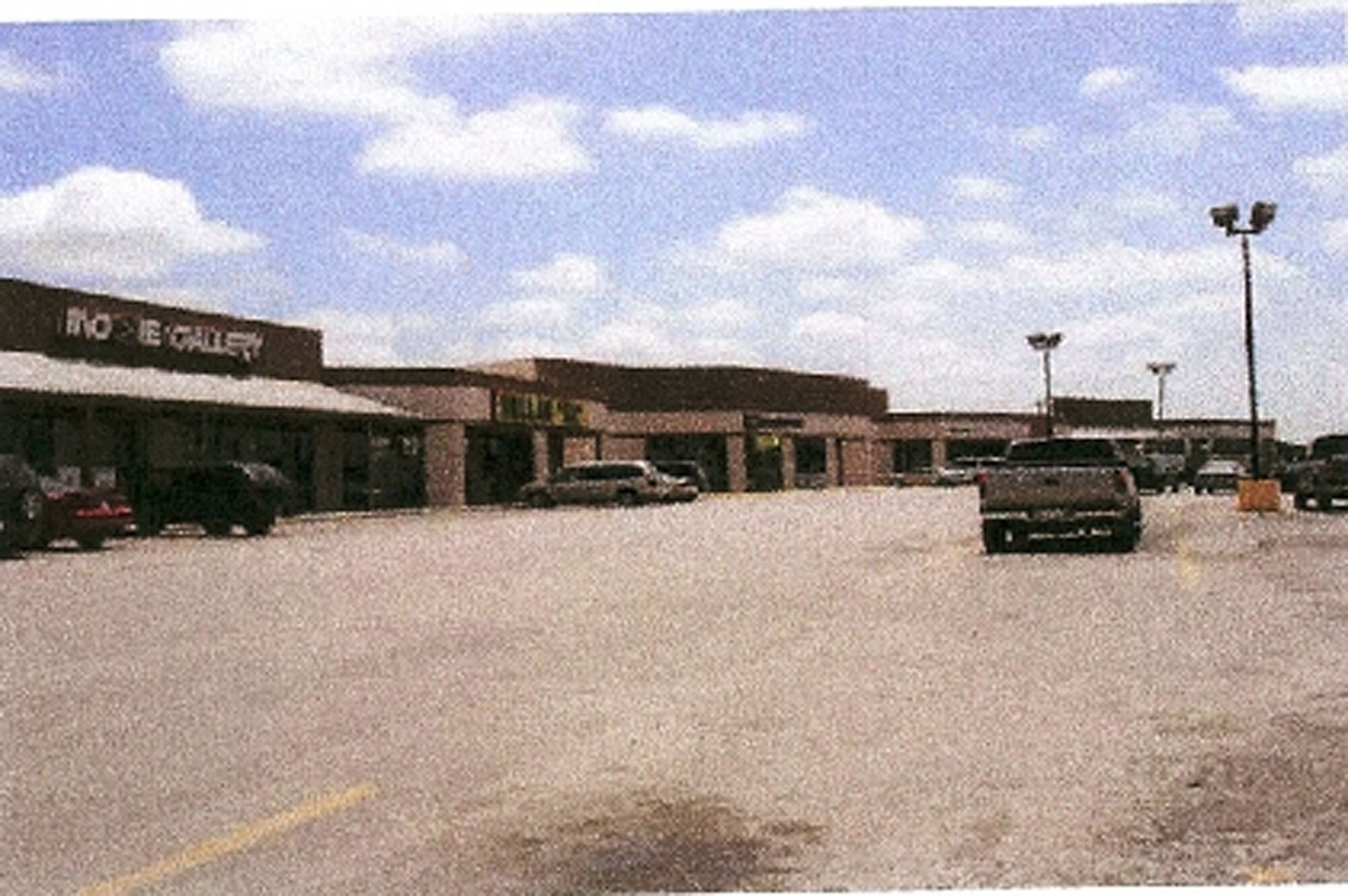 1600 N Sara Dewitt Dr, Gonzales, TX à louer Photo principale– Image 1 sur 4