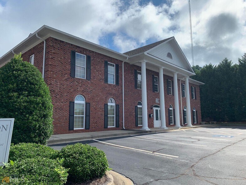 139 W Ellis Rd, Griffin, GA à louer - Photo de l’immeuble – Image 2 sur 20