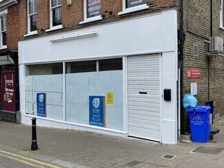 Plus de détails pour 50-50A Queens Rd, Buckhurst Hill - Local commercial à louer