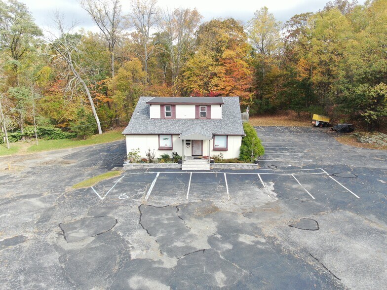409 Woodport Rd, Sparta, NJ à vendre - Photo de l’immeuble – Image 3 sur 58