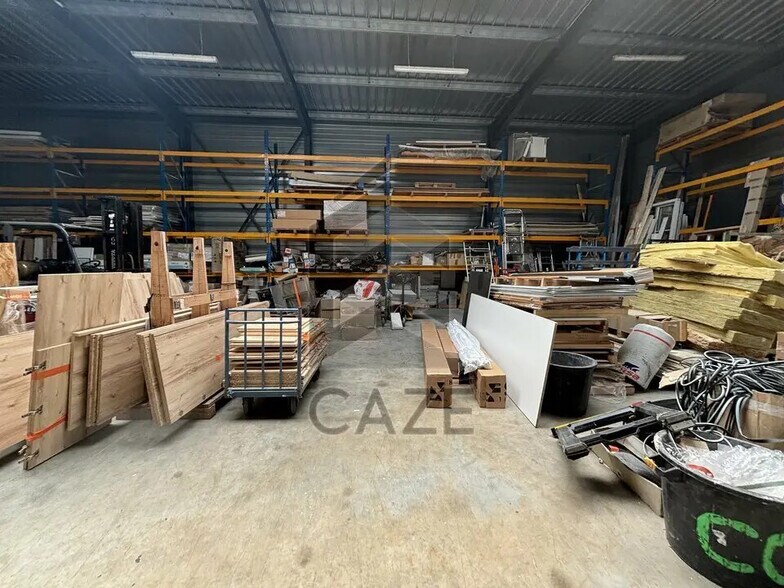 Industriel/Logistique dans Pessac à louer - Photo de l’immeuble – Image 2 sur 8