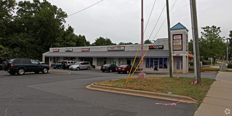 3023-3033 Central Ave, Charlotte, NC à vendre - Photo de l’immeuble – Image 2 sur 3