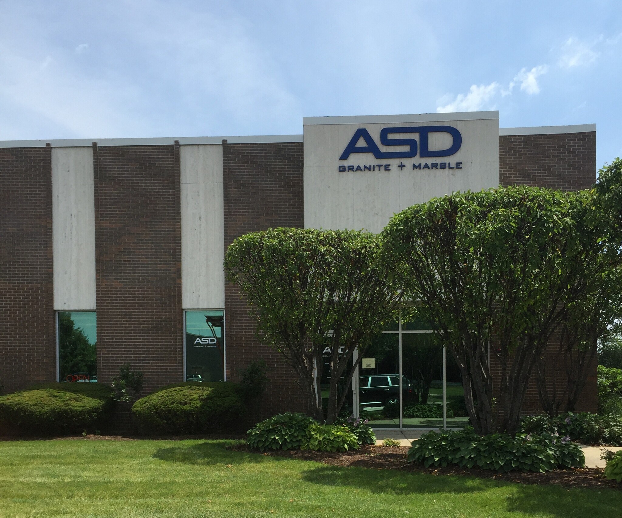 1775 Lively Blvd, Elk Grove Village, IL à louer Photo de l’immeuble– Image 1 sur 4