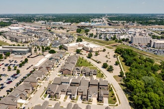 4300 City Point Dr, North Richland Hills, TX - Vue aérienne vue de carte - Image1