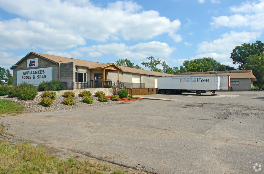 6922 N 55th St, Oakdale, MN à louer - Photo principale – Image 1 sur 5