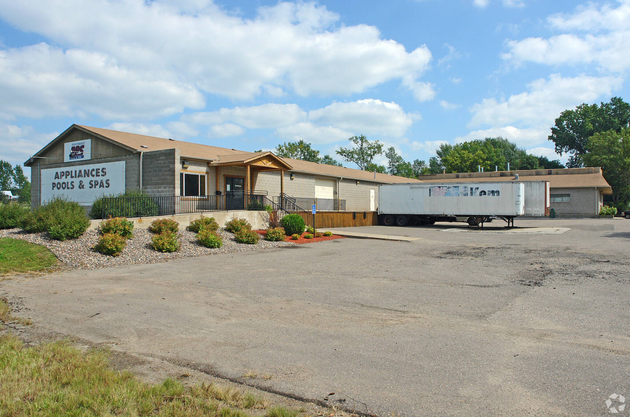 6922 N 55th St, Oakdale, MN à louer Photo principale– Image 1 sur 6