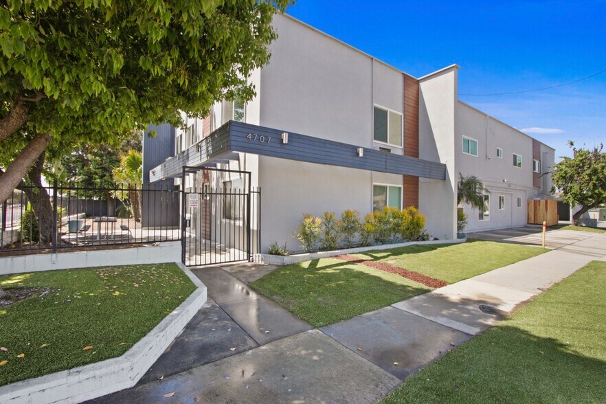 4707 Rosemead Blvd, Pico Rivera, CA à vendre - Photo de l’immeuble – Image 1 sur 11