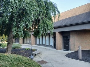 1001 Eastwind Dr, Westerville, OH à louer Photo intérieure– Image 1 sur 18