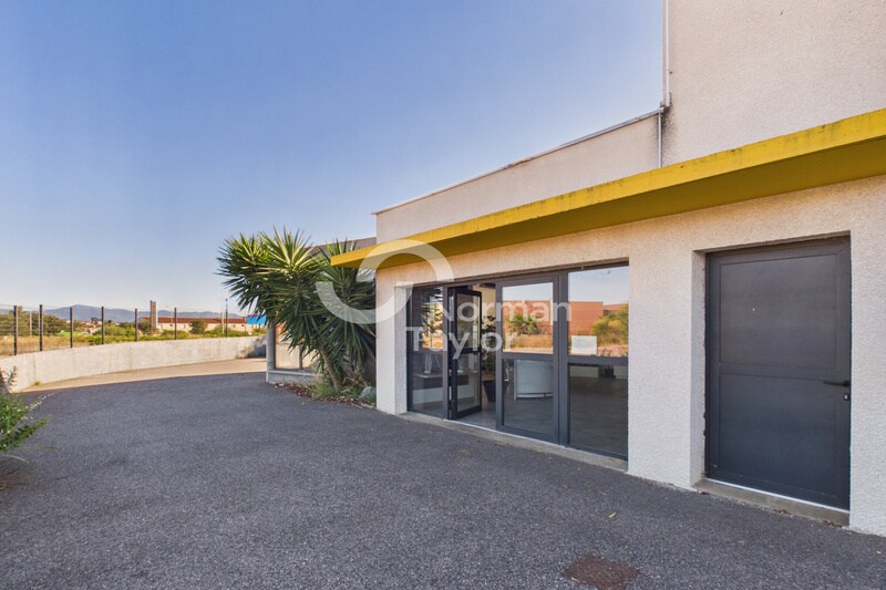 Local commercial dans Perpignan à louer - Photo de l’immeuble – Image 3 sur 12